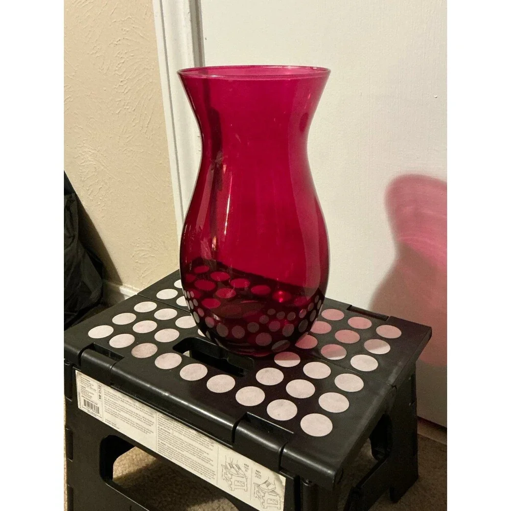 9.5” Red Flower Vase